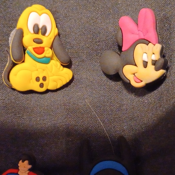 Croc Disney Pluto/ Minnie jibitz shoe charm bundle - Picture 1 of 1